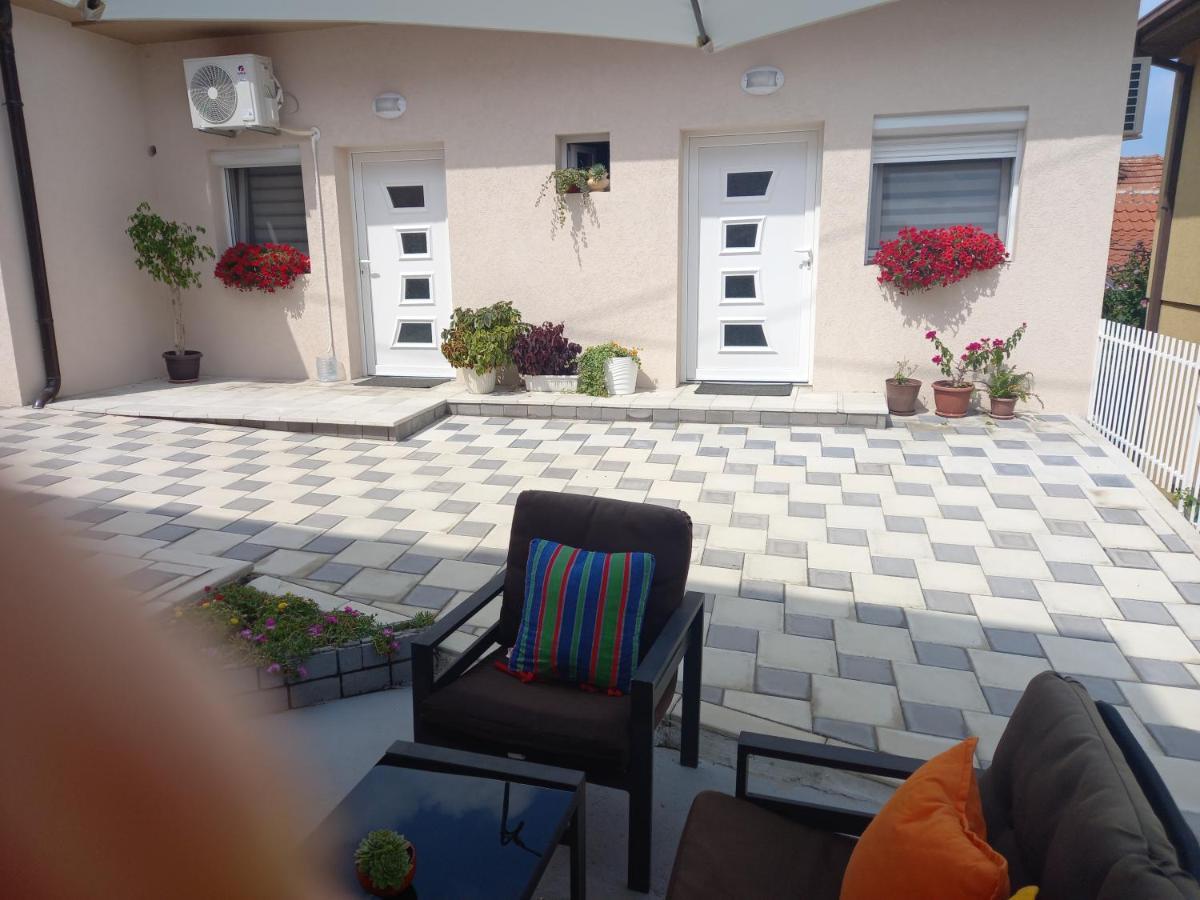 Leda Apartmani Smederevo Exterior foto
