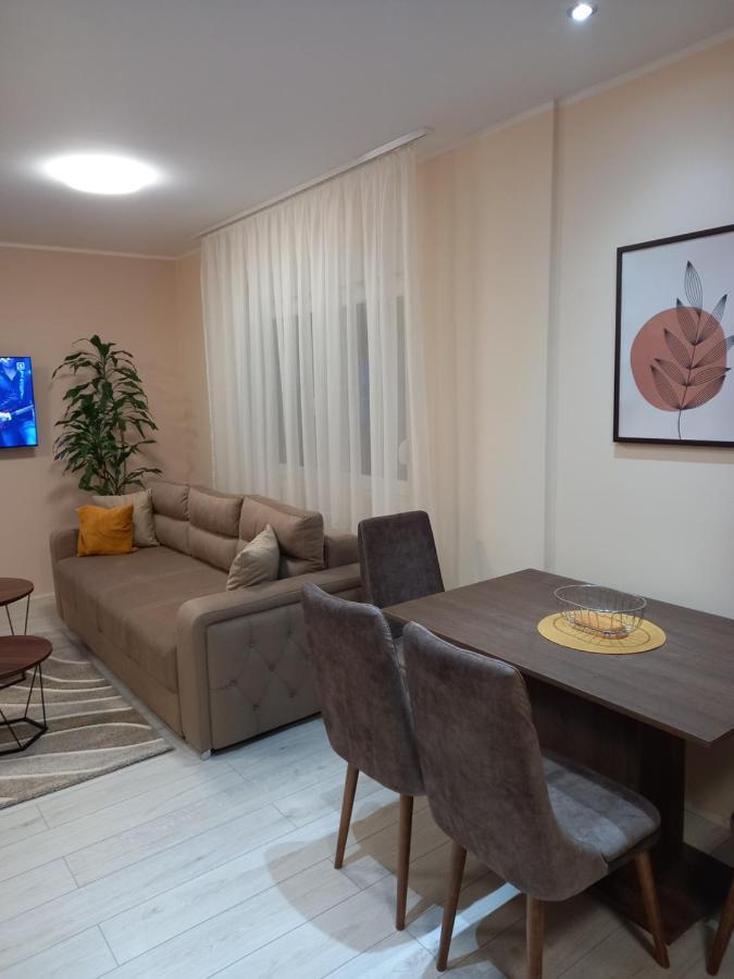 Leda Apartmani Smederevo Exterior foto